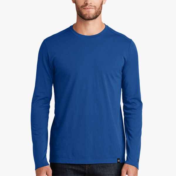 New Era Heritage Blend Long Sleeve Crew Tee NEA102 Heritage Blend Long Sleeve Crew Tee Thumbnail