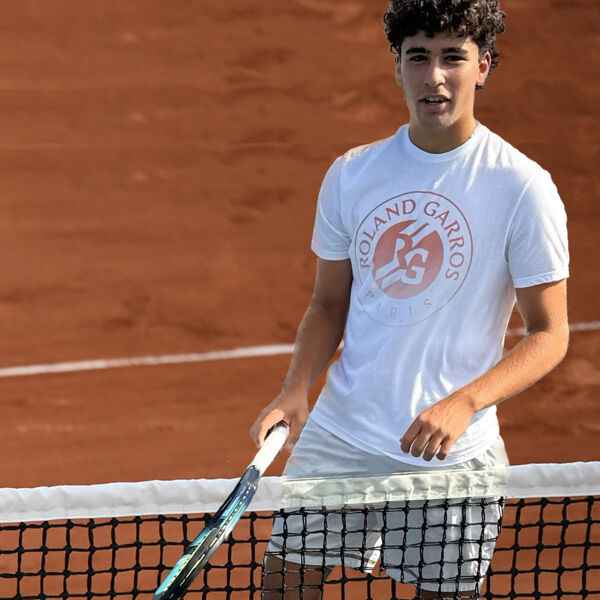 District Roland-Garros Logo White RGUS003M Roland-Garros Logo White Thumbnail